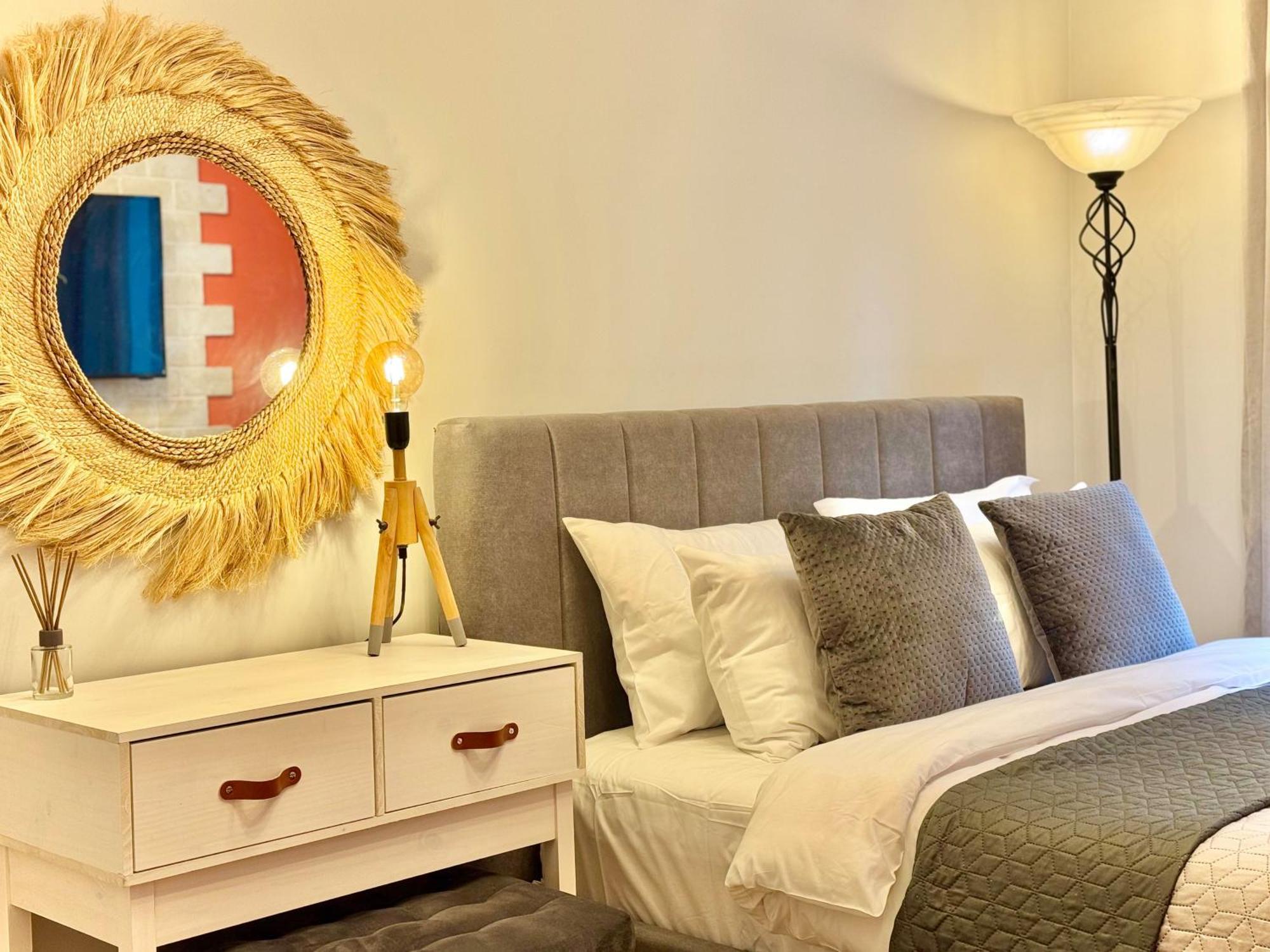 Top Centre 2Bed Apartment For 5 Guests 2 Minutes From High Street Plovdiv Exteriér fotografie