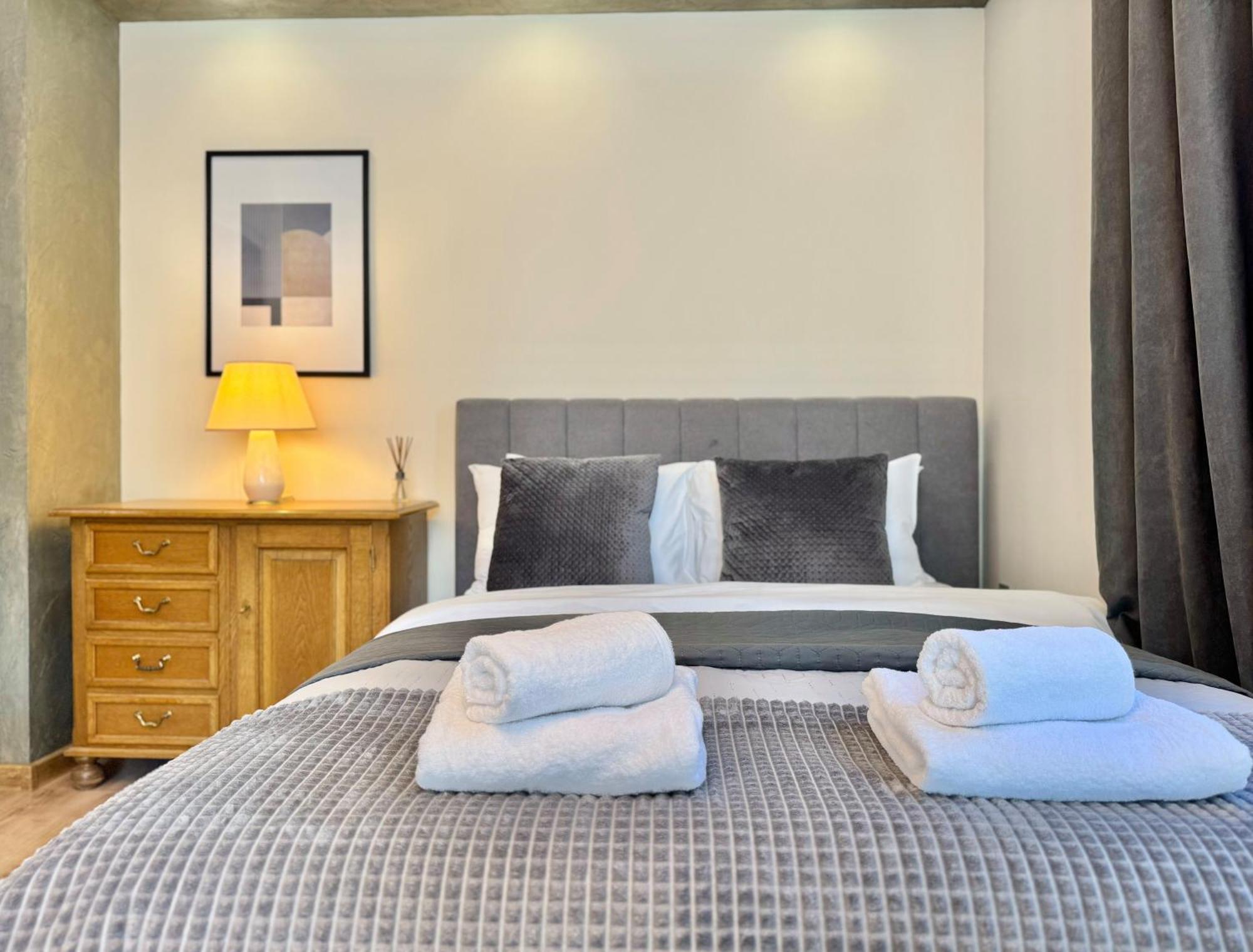 Top Centre 2Bed Apartment For 5 Guests 2 Minutes From High Street Plovdiv Exteriér fotografie