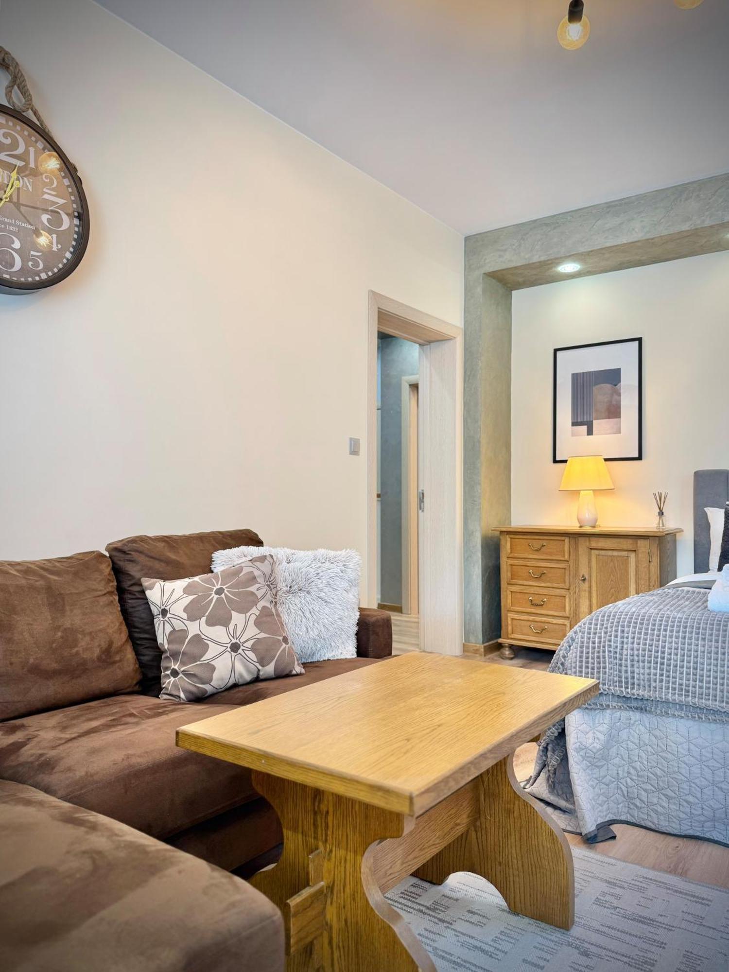 Top Centre 2Bed Apartment For 5 Guests 2 Minutes From High Street Plovdiv Exteriér fotografie